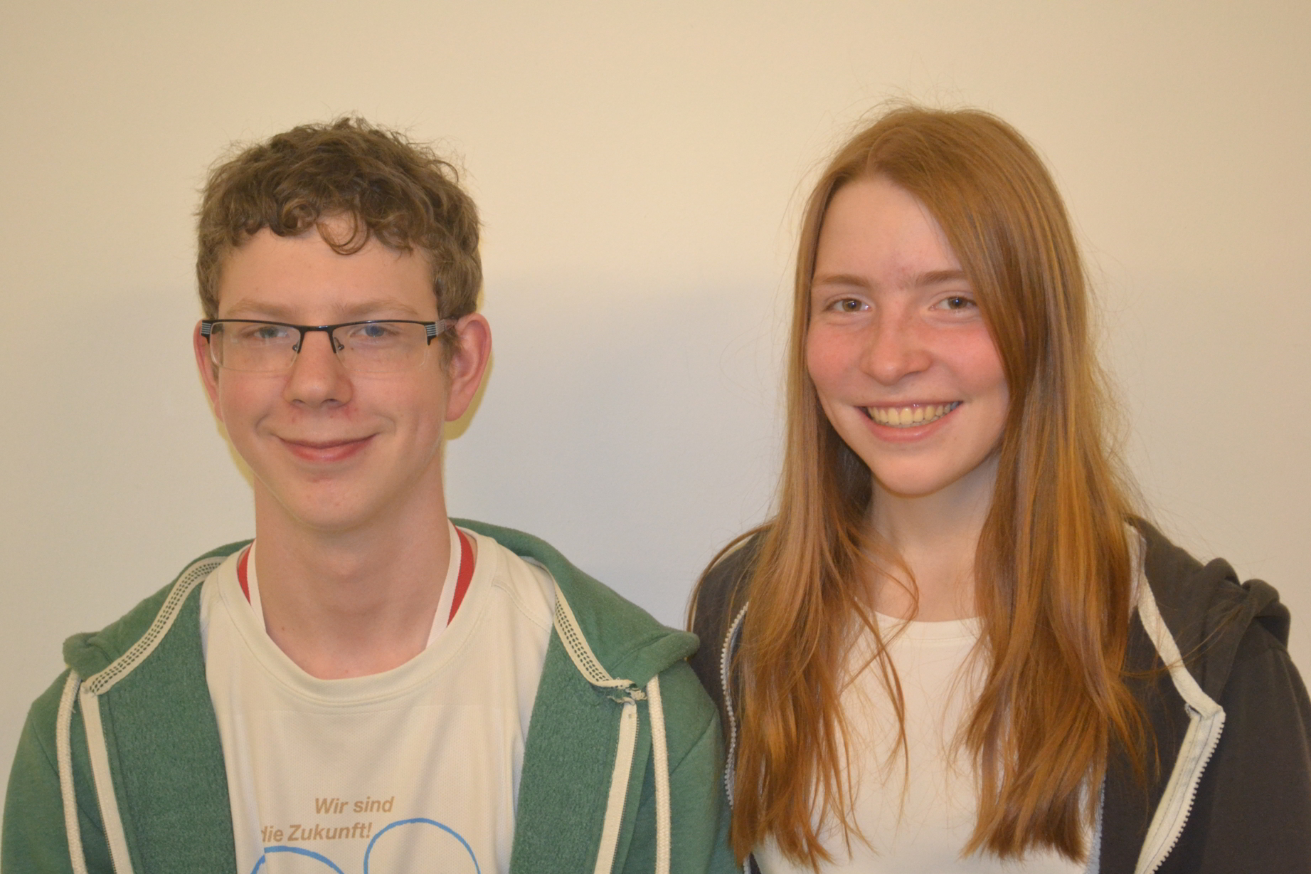 Jung82 - Djamila und Hannes - Kassenwart -pruefer.JPG